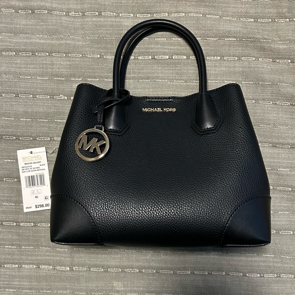 Michael Kors Mercer Gallery Bag